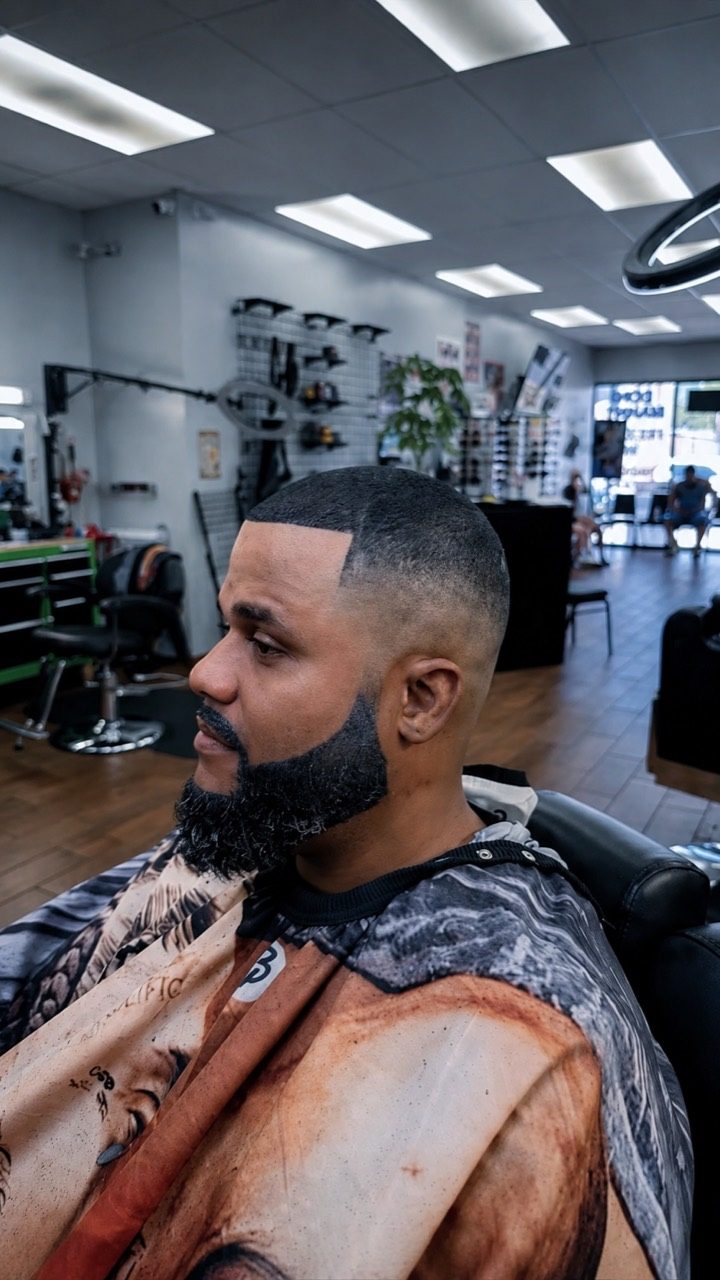 Fade y barba realizado por Rico Vázquez